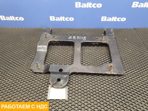 Кронштейн крепления крыла правый