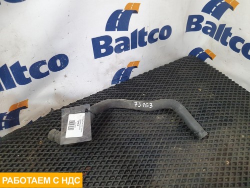 Патрубок системы охлаждения