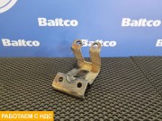 Кронштейн глушителя