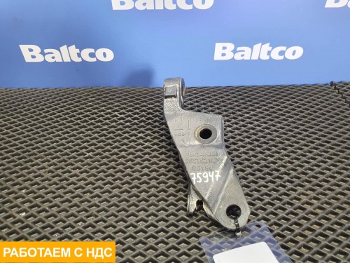 Кронштейн торсиона левый