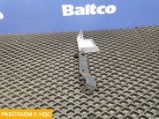 Кронштейн  подножки левый