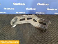 Кронштейн глушителя