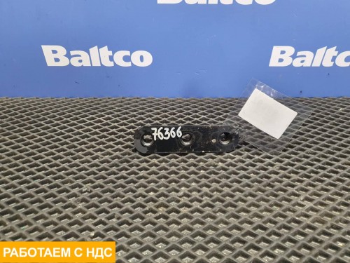 Пластина крепежная