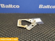 Кронштейн клапана нагрева AdBlue