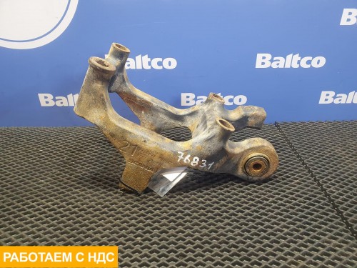 Кронштейн реактивной тяги левый