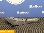 Крышка под панелью приборов