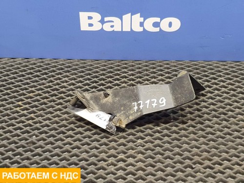 Кронштейн клапана регулировки уровня пола